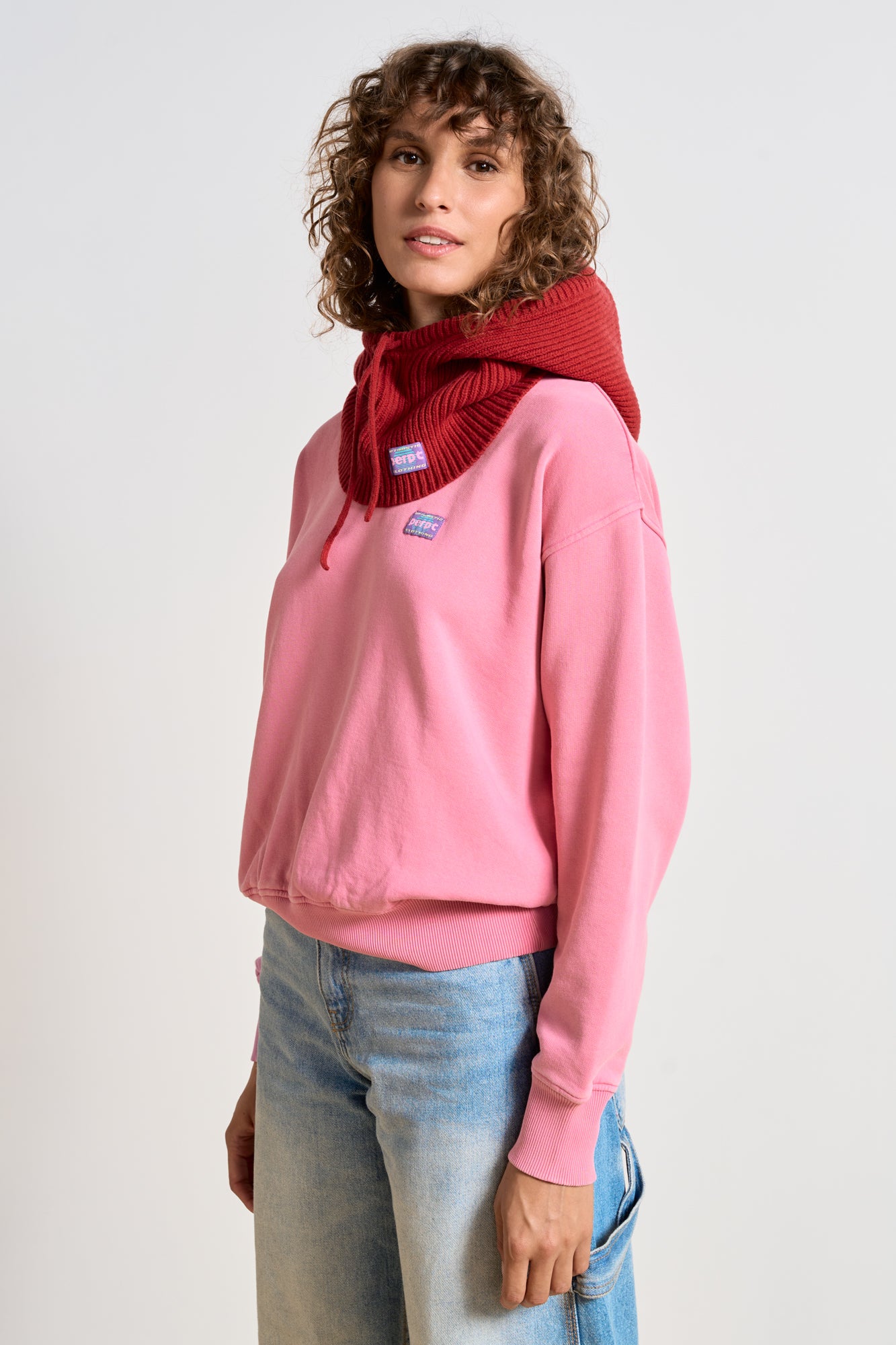 Capuche Billie rouge