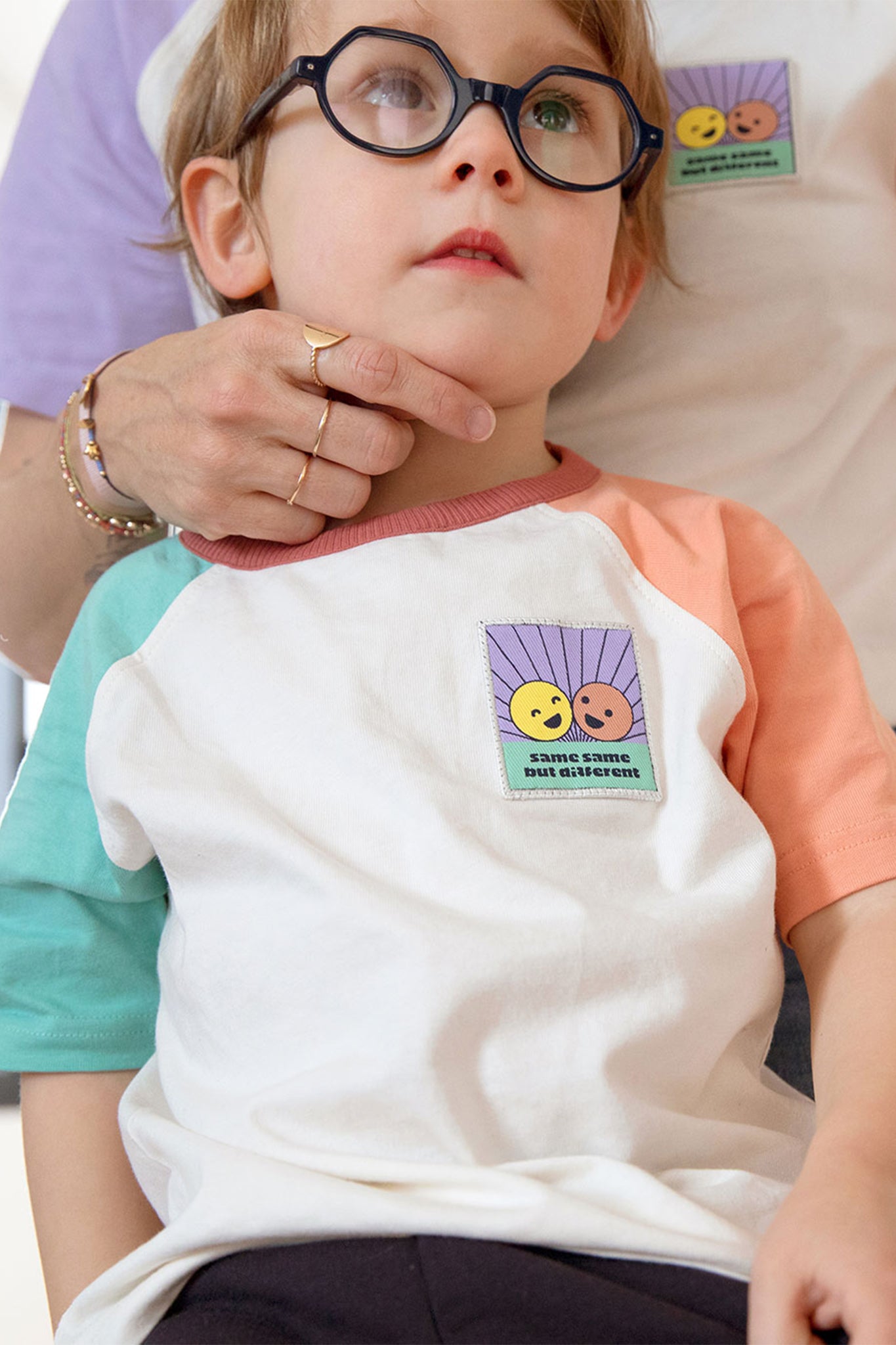 Tee-shirt kid Same Same - vert/rose
